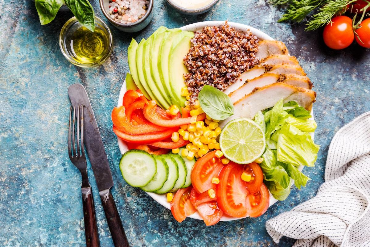 Turkey breast salad with quinoa